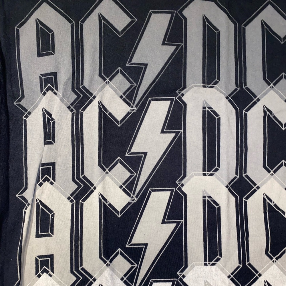 Vintage AC/DC Back In Black Tour Shirt Adult Mens Size Small Cotton Music Logo - Picture 3 of 10